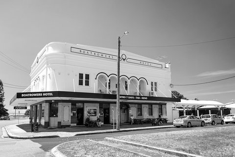 Boatrowers Hotel - Tourism Gold Coast 5