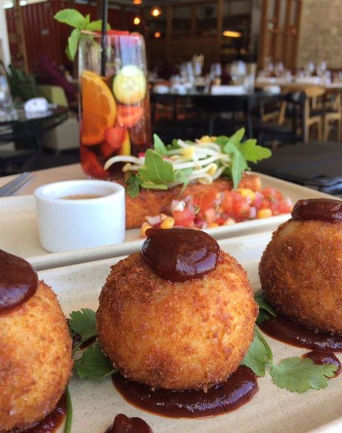 Mr Hobson - Tourism Gold Coast 13