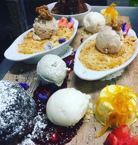 RST Seafood Restaurant - Tourism Gold Coast 11