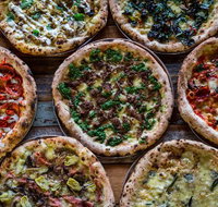 Local Pizza - Tourism Gold Coast