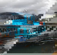 Skippers Floating Eatery - Tourism Gold Coast