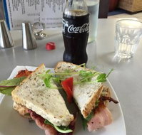 Deja Vu Cafe - Tourism Gold Coast