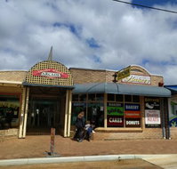 Golden Wattle Cafe Bakery