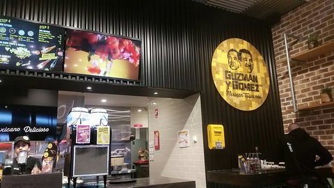 Guzman Y Gomez - Tourism Gold Coast 0