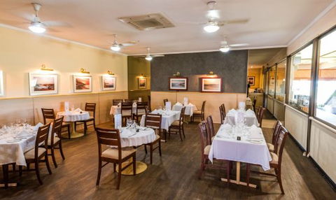 Sails Restaurant - Tourism Gold Coast 0