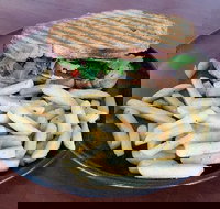 Two Little Black Birds Cafe - Tourism Gold Coast