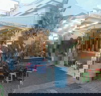 Sunny's Shop - Tourism Gold Coast