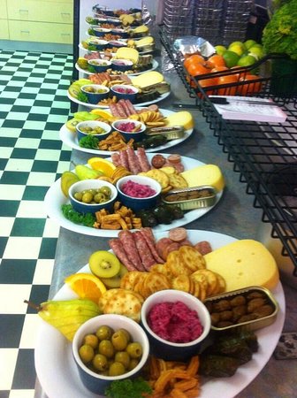 Pepper Tree Cafe - Tourism Gold Coast 0