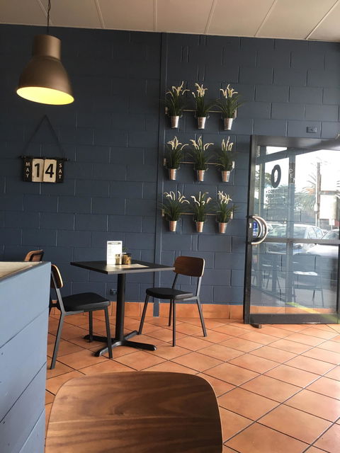Oriel Cafe Bar - Tourism Gold Coast 1