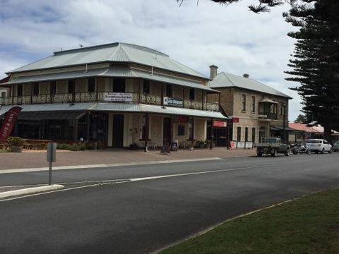 Bompas Cafe - Tourism Gold Coast 0