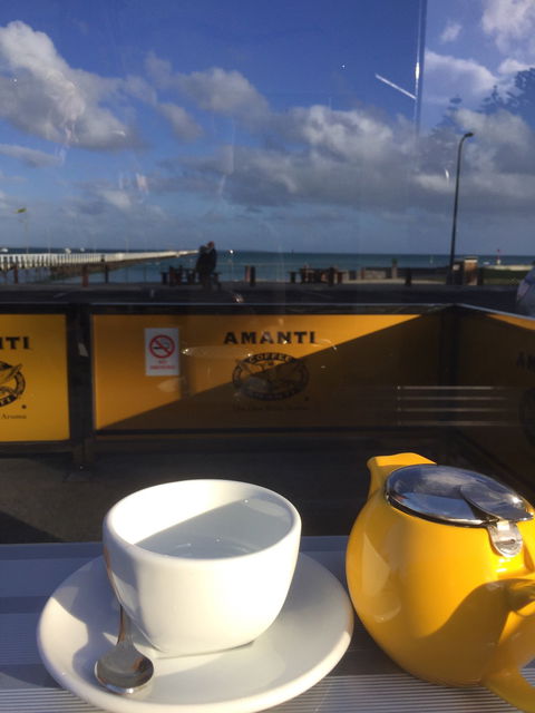 Waterfront Cafe - Tourism Gold Coast 4