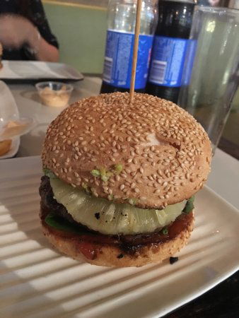 Grill'd Health Burgers - Tourism Gold Coast 0
