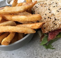 Huskk Cafe - Tourism Gold Coast
