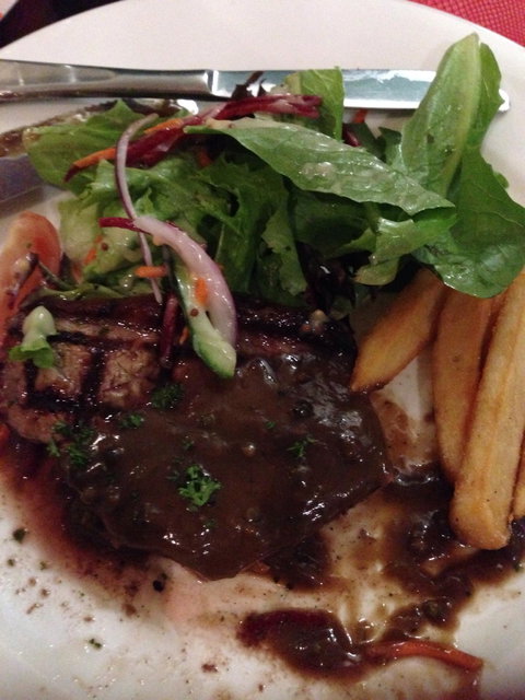 O'Malley's Irish Pub - Tourism Gold Coast 5