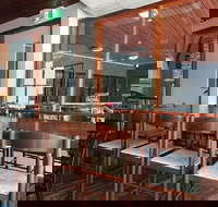 Finbar's Lounge Bar - Tourism Gold Coast