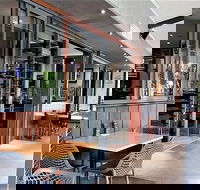 Mission Beach Tavern - Tourism Gold Coast