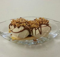 Emerald Creek Ice-Creamery