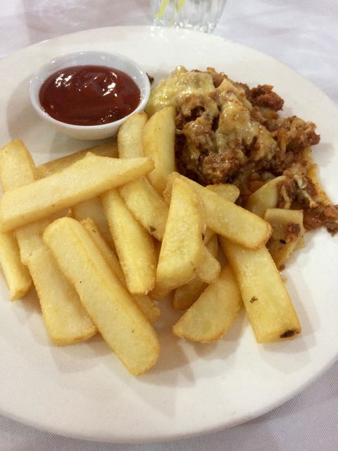 Henry's Cafe And Restaurant - Tourism Gold Coast 6