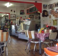 Mjs Retro  Vintage Wares - Tourism Gold Coast