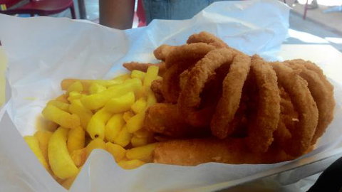 Saviges Seafood - Tourism Gold Coast 0