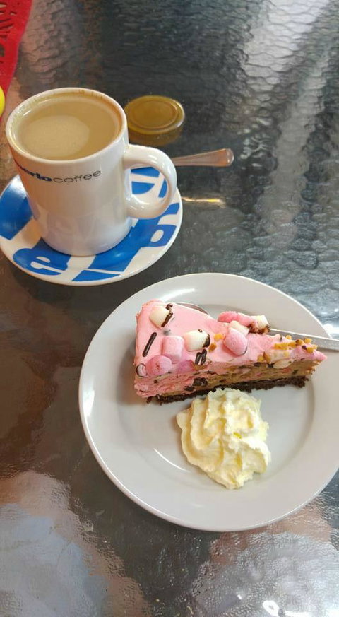 Cafe Delicious - Tourism Gold Coast 2