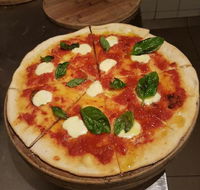 Flutterbucks Pizzeria - Tourism Gold Coast