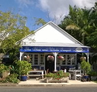 The Blue and White Teapot Cafe - Tourism Gold Coast