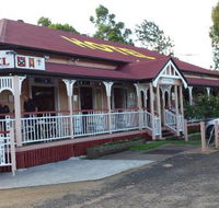 The Royal Hotel Restaurant - Tourism Gold Coast
