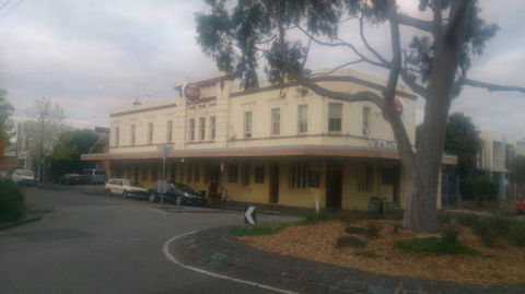 North Fitzroy Arms - Tourism Gold Coast 0