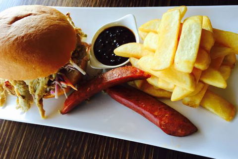 The Green Goose - Tourism Gold Coast 0