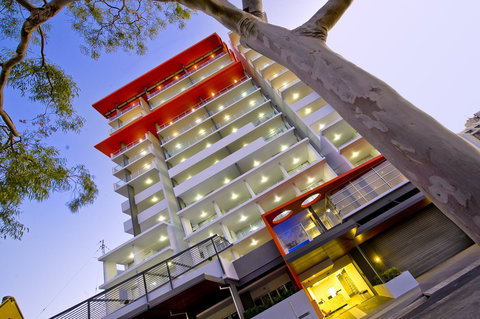 The Edge Apartment Hotel - Tourism Gold Coast 0