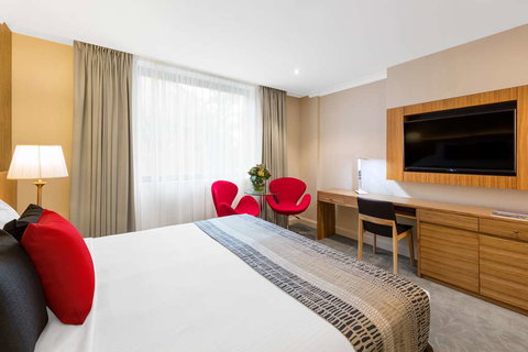 Best Western Plus Hotel Diana - Gold Coast 7