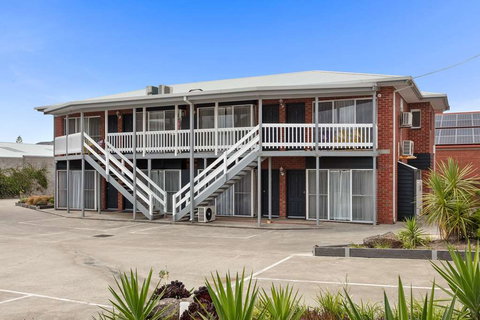 Comfort Inn, The International - Tourism Gold Coast 1