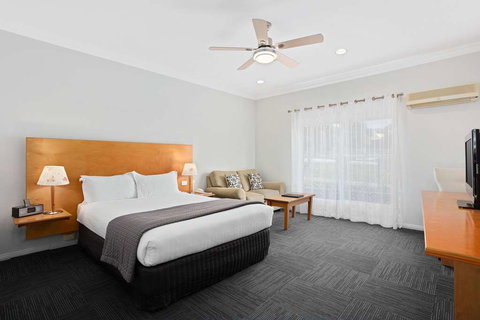 Comfort Inn, The International - Tourism Gold Coast 6