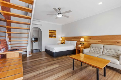 Comfort Inn, The International - Tourism Gold Coast 16