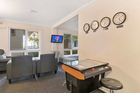 The Peninsula Riverside Apartments - Tourism Gold Coast 10