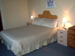 Mountway Holiday Apartments - Tourism Gold Coast 2
