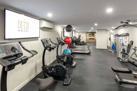 Deco Hotel - Tourism Gold Coast 7