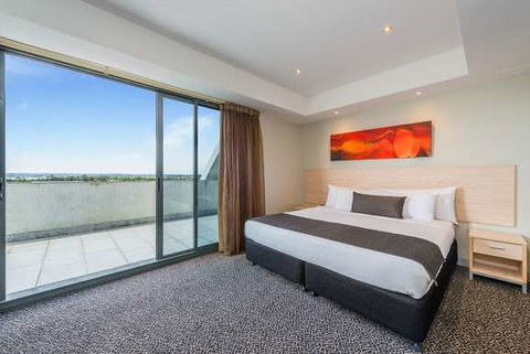 Mantra Tullamarine Hotel - Tourism Gold Coast 10