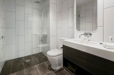 Quest Canberra City Walk - Tourism Gold Coast 4