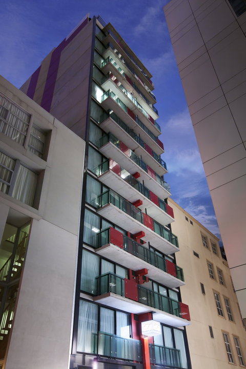 Fraser Place Melbourne - Tourism Gold Coast 0