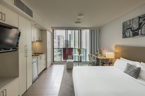 Fraser Place Melbourne - Tourism Gold Coast 4