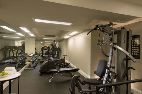 Mayfair Hotel - Tourism Gold Coast 16