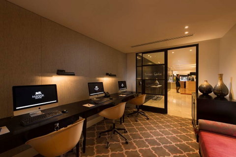 Mayfair Hotel - Tourism Gold Coast 17