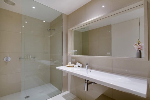 Quarters At Flinders Hotel - Tourism Gold Coast 2