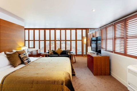 The Henry Jones Art Hotel - Tourism Gold Coast 11