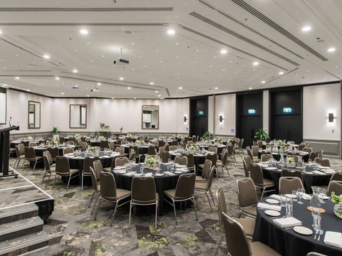 Novotel Sydney International Airport - Tourism Gold Coast 10