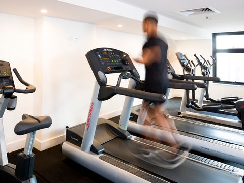 Novotel Sydney International Airport - Tourism Gold Coast 15