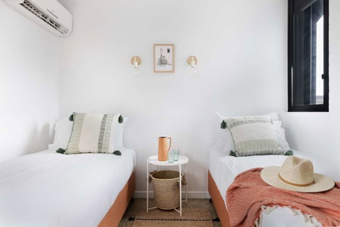 Hotel Hacienda - Tourism Gold Coast 6