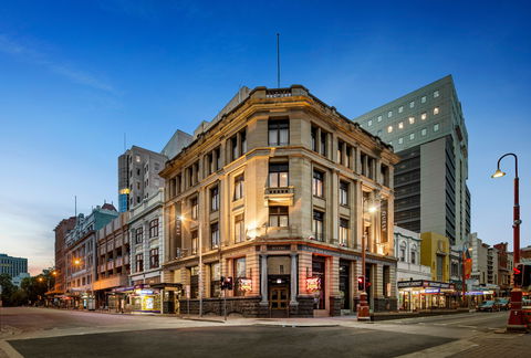 Quest Savoy - Tourism Gold Coast 0